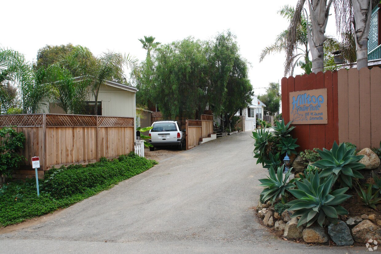 Foto del edificio - 155 W Jason St