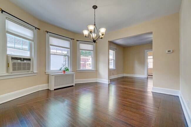 Formal Dining Room - 743 Undercliff Ave