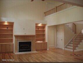 Building Photo - 150 Foxfire Pl
