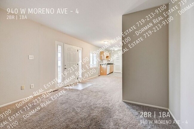 Building Photo - 940 W Moreno Ave
