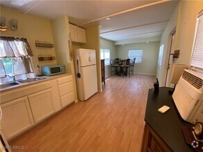 Building Photo - 5687 Meadowlark Ln