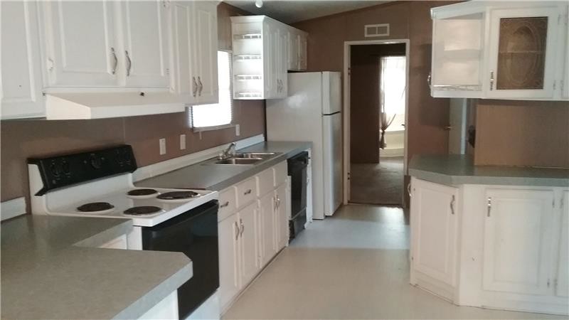 Building Photo - 161 Cowboy Ln
