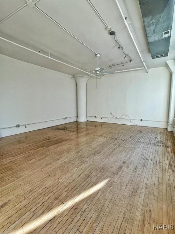 Foto del edificio - 1 Brookings Dr