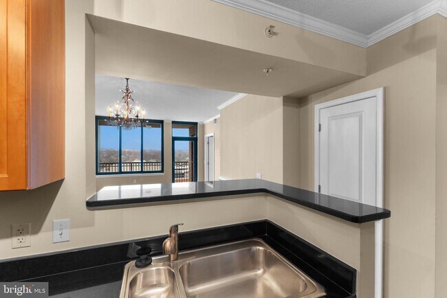 Foto del edificio - 851 N Glebe Rd