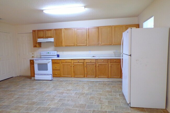 Foto del edificio - 3-bedroom home in Milton near schools feat...