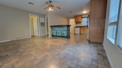 Building Photo - 4415 McKinney St