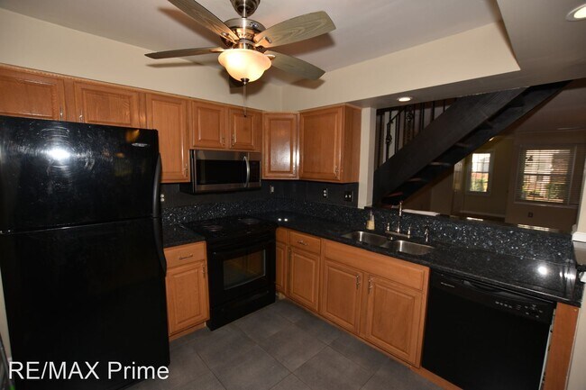 Foto del edificio - 2 br, 2 bath House - 1021-C Saint Andrews Way