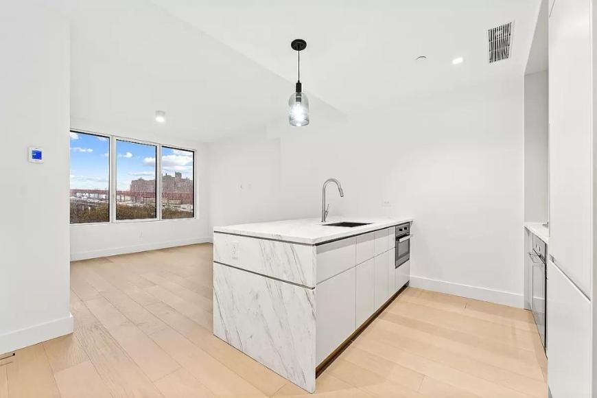Primary Photo - 2 bedroom in NEW YORK NY 10002