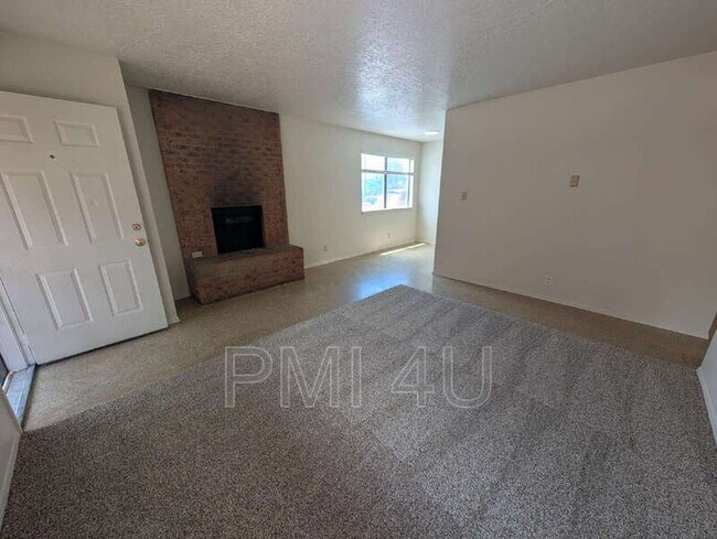 Foto del edificio - 12813 Dunes Rd SE