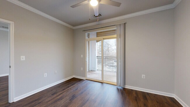 Interior Photo - Signal Hill Apartment Homes