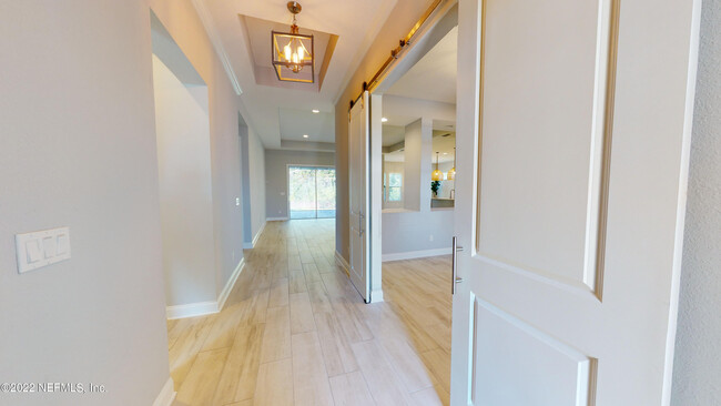 Building Photo - 140 Cliffside Trail