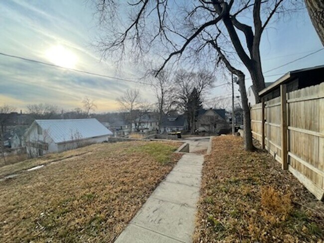 Foto del edificio - $950 Deposit $950 Rent