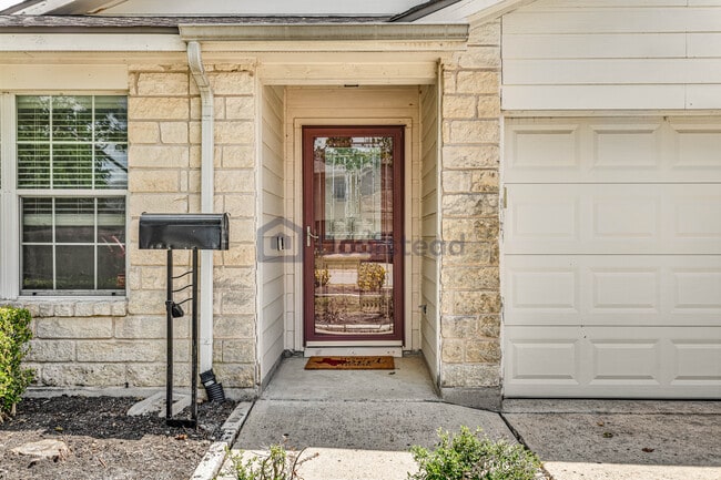 Building Photo - 223 Sylvan St