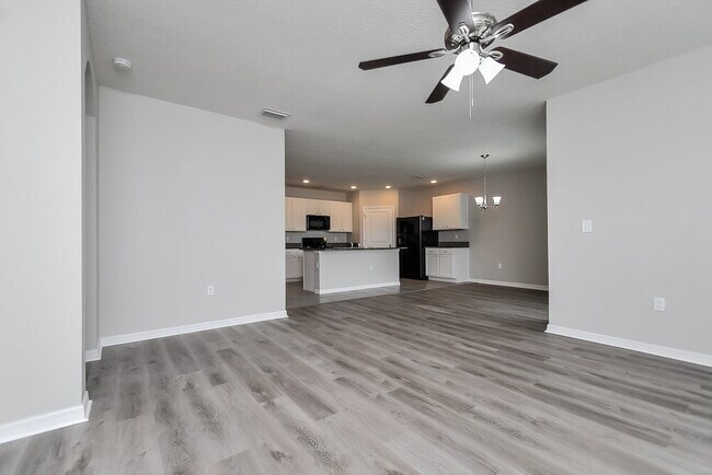 Foto del edificio - 14115 Arbor Pines Dr