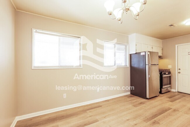 Foto del edificio - 2509 Parkway Dr