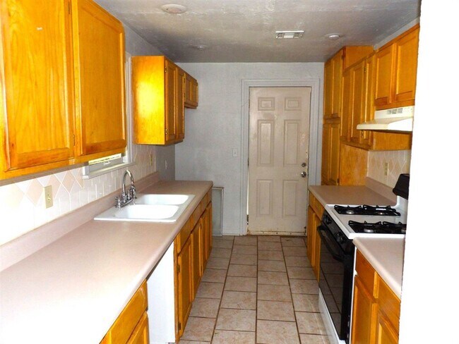 Foto del edificio - 1714 NW Cherry Ave