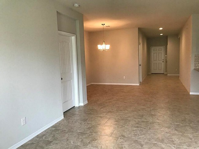 Building Photo - 3027 Dripping Springs Ct