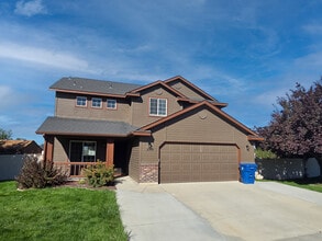 Building Photo - 2059 Spring Creek