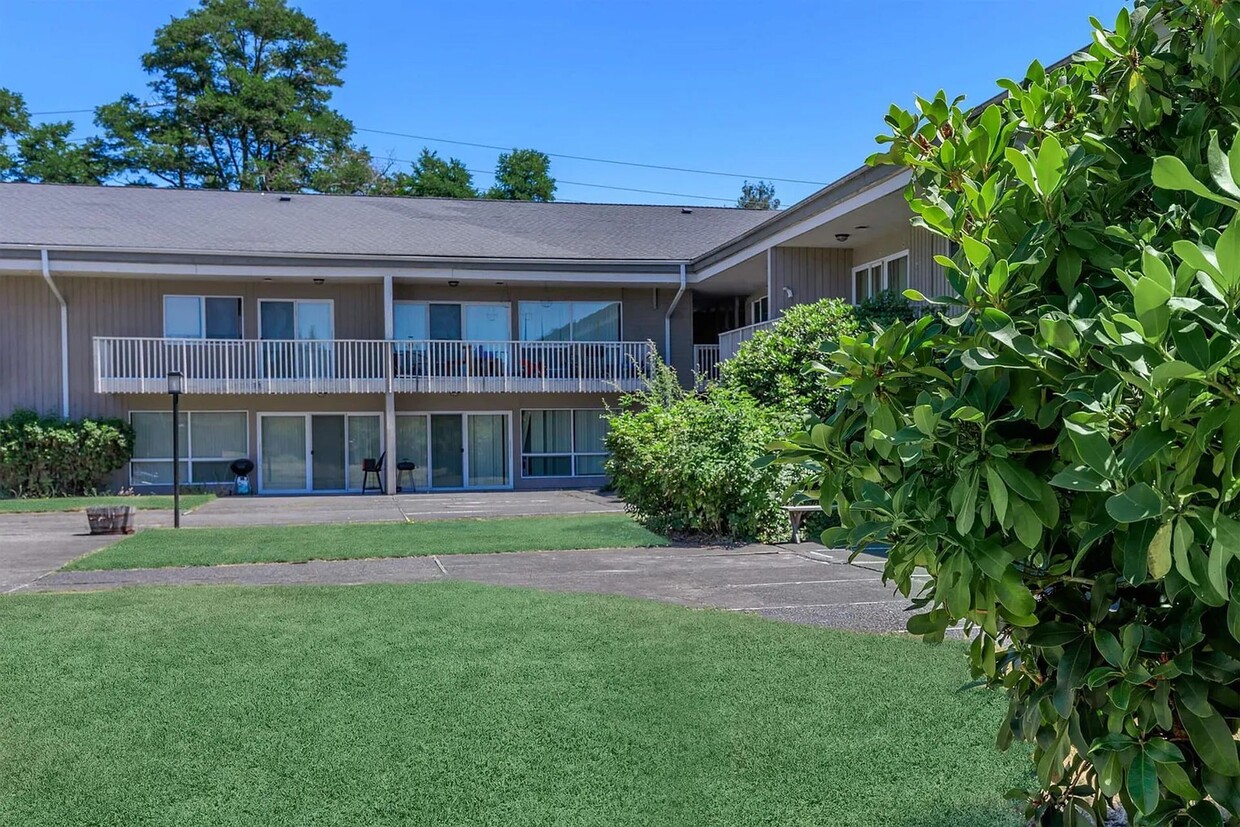 Primary Photo - Concordia Apartments