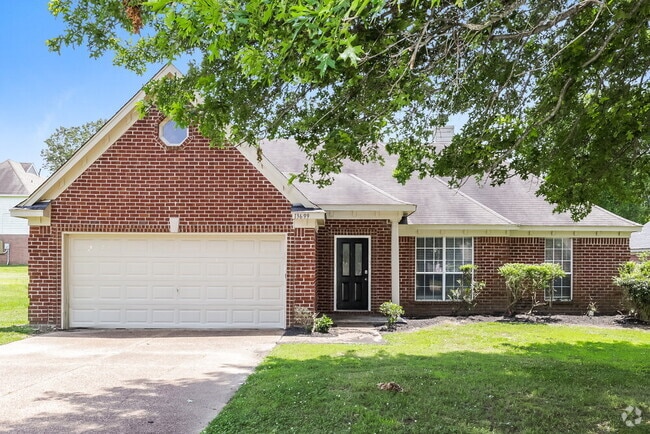 Building Photo - 13699 Fox Bend Ln