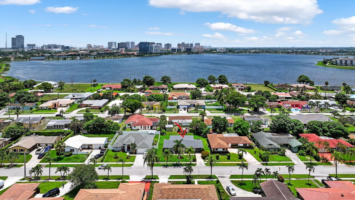 Foto principal - 600 S Mangonia Cir