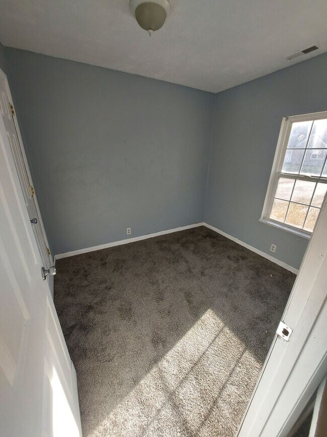 Foto del edificio - Spacious 3BD