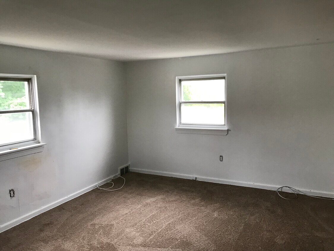 Primary Photo - 125 Lemon St