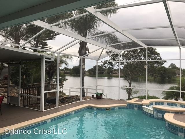Foto del edificio - 5 br, 3 bath House - 2329 Albion Avenue