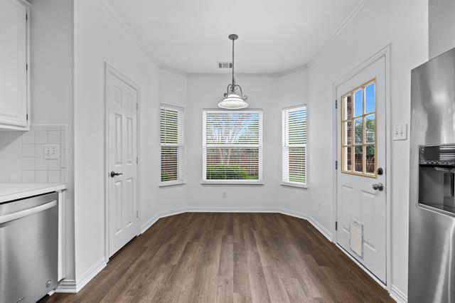 Foto del edificio - 2409 Katina Dr