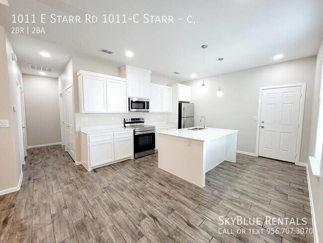 Building Photo - 1011 E Starr Rd