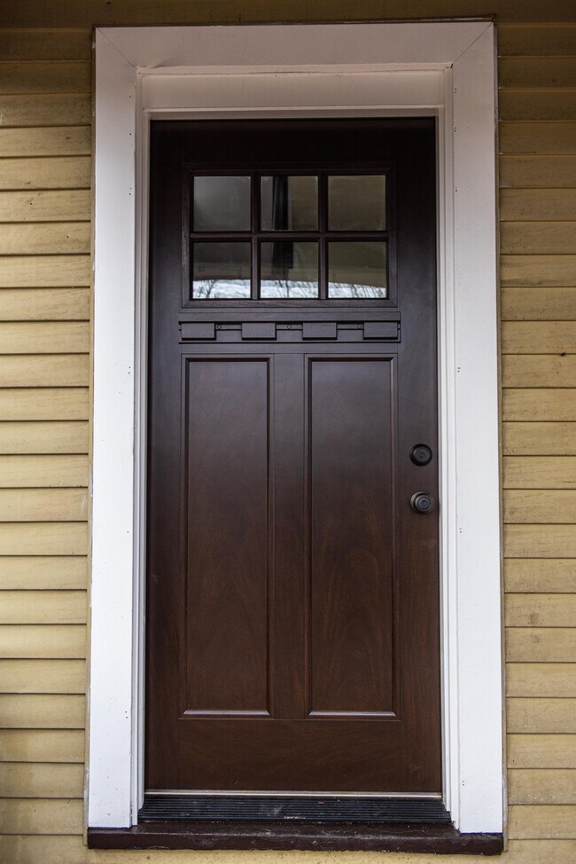 Photo - 2018 Kiralfy Ave House