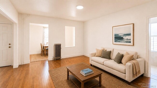 Building Photo - 5-44 B 72 St