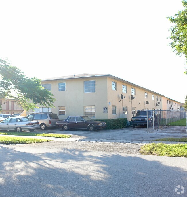 10736 SW 2nd St, Miami, FL 33174 Apartments Miami, FL
