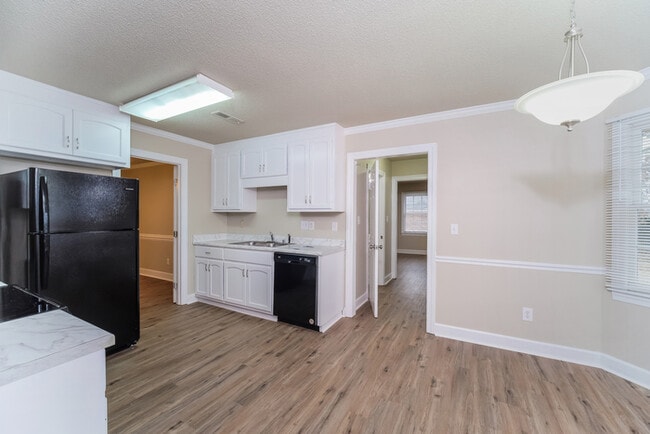 Building Photo - 207 Sweet Bay Ct