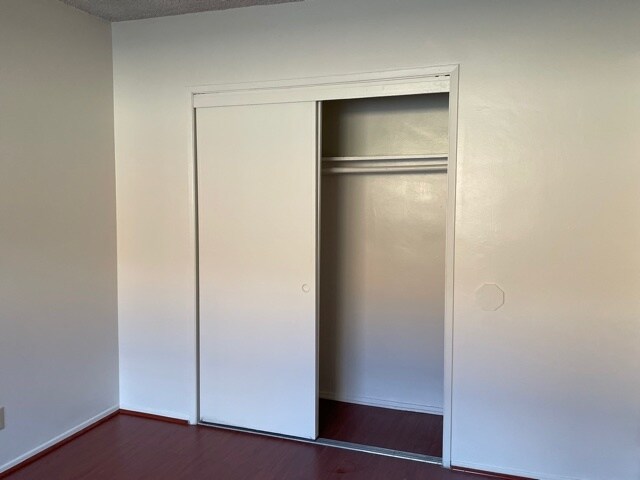 Foto del edificio - 5213 Meridian St