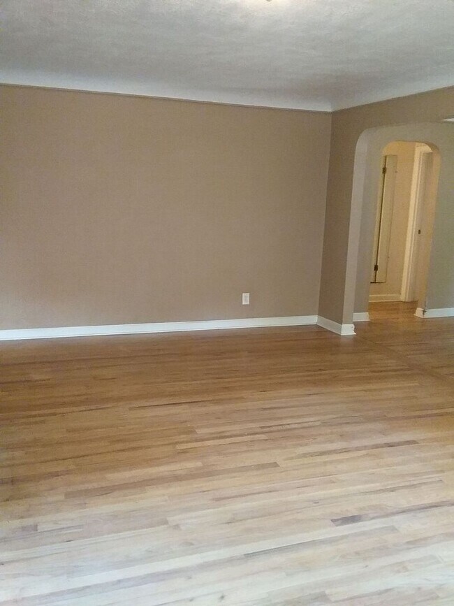 Foto del edificio - Charming 2 Bedroom House