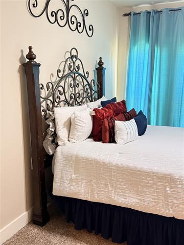 Foto del edificio - 303 S Kealy Ave