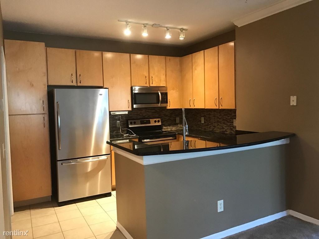 2 br, 2 bath - William Walk - 2 br, 2 bath  - William Walk