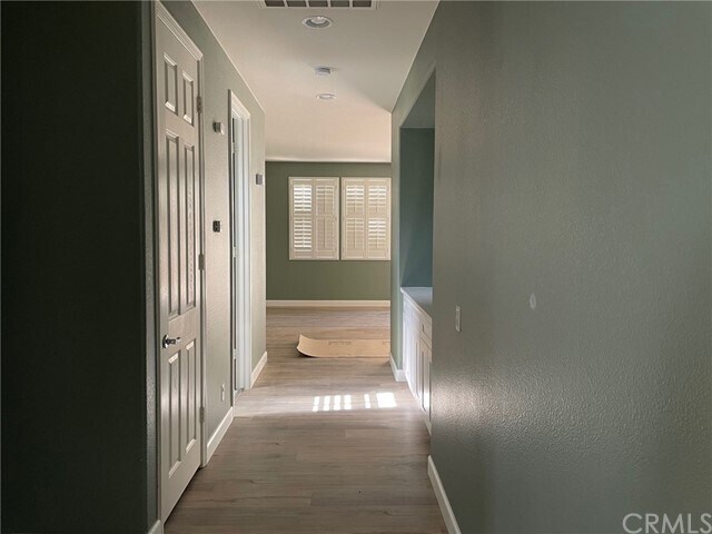Building Photo - 2748 W Madison Cir