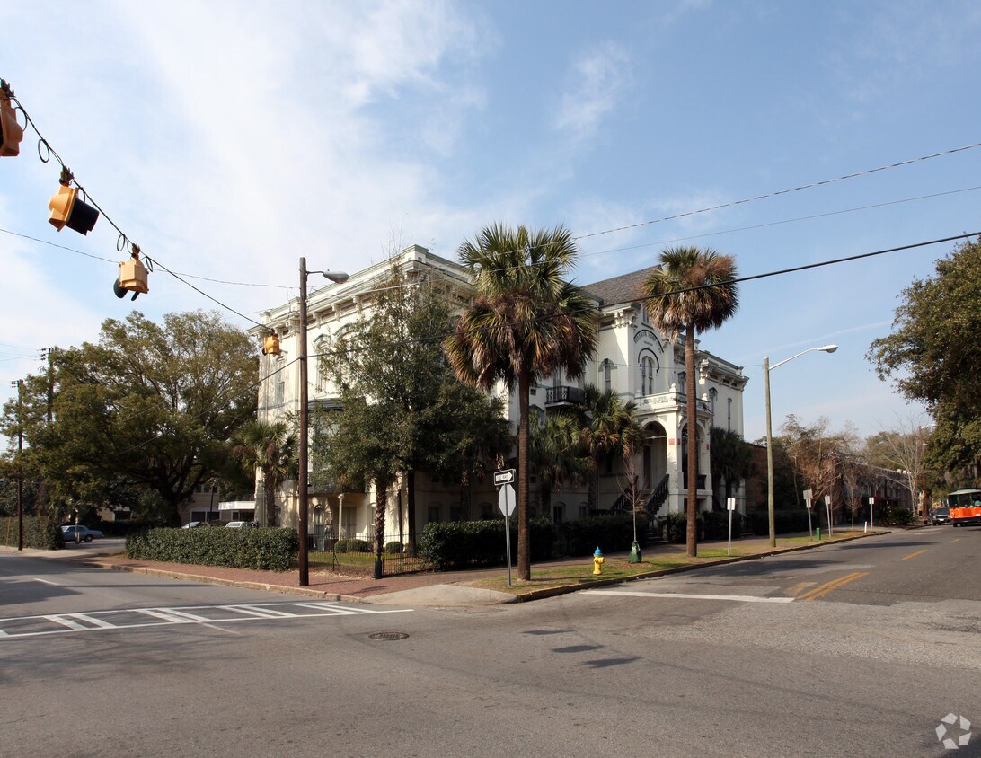 Foto principal - Telfair Arms Apartments
