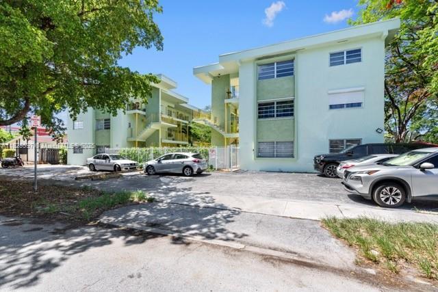 Foto principal - 2031 Dewey St
