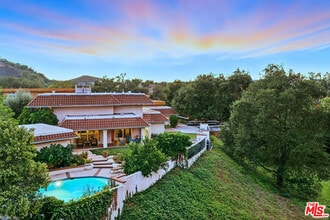 Building Photo - 23731 Park Madrid