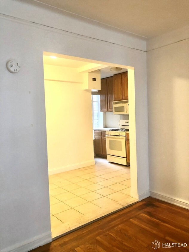 227 E 57th St Unit 12D, New York, NY 10022 Condo for Rent in New York, NY