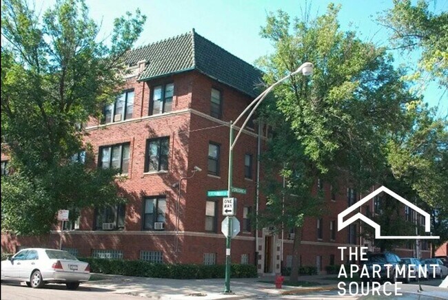 Foto del edificio - 2702 N Spaulding Ave