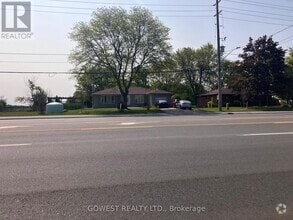 Building Photo - 11580 Britannia Rd