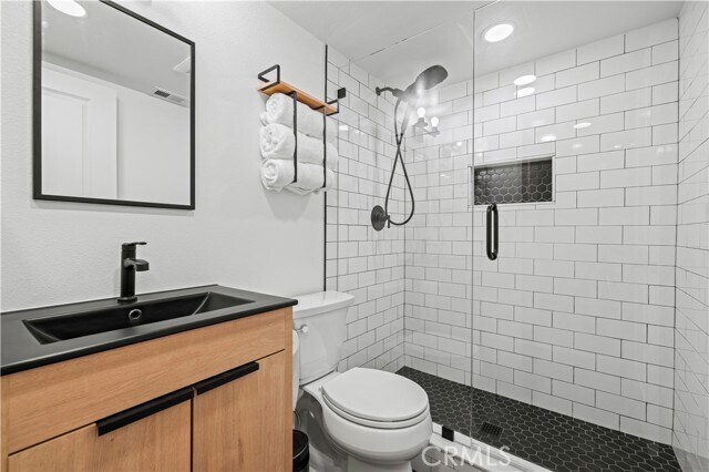 Foto del edificio - 2731 Erringer Rd