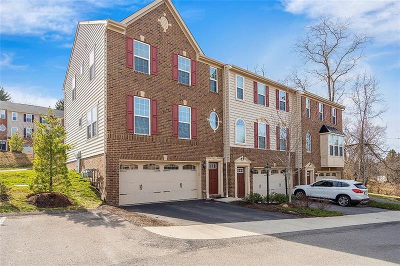 Primary Photo - 204 Noble Woods Dr