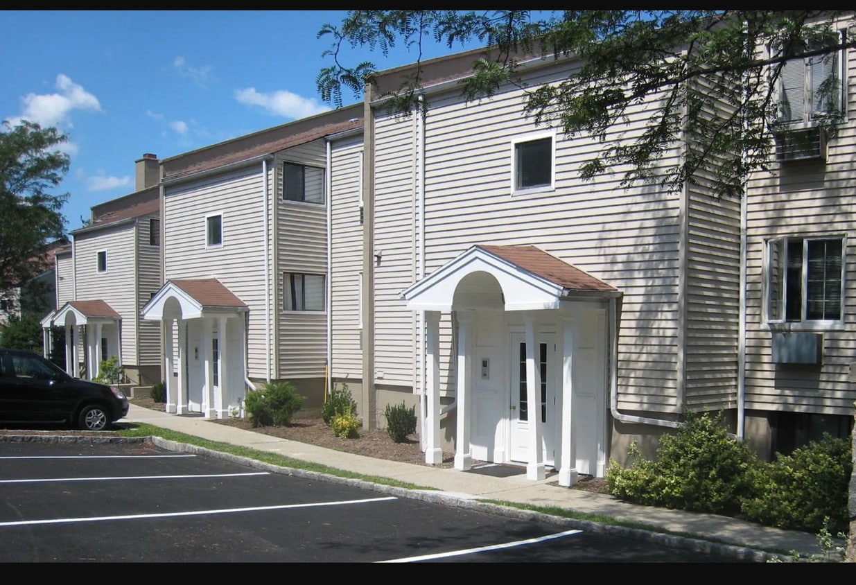 5052 Croton Ave, Ossining, NY 10562 Apartments in Ossining, NY
