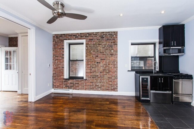 Photo - 434 W 52nd St Apartment