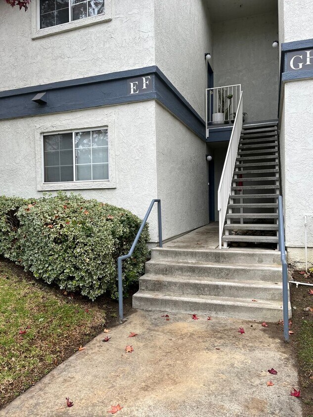 Primary Photo - Nice Single-level Condo - Sinsheimer Neigh...